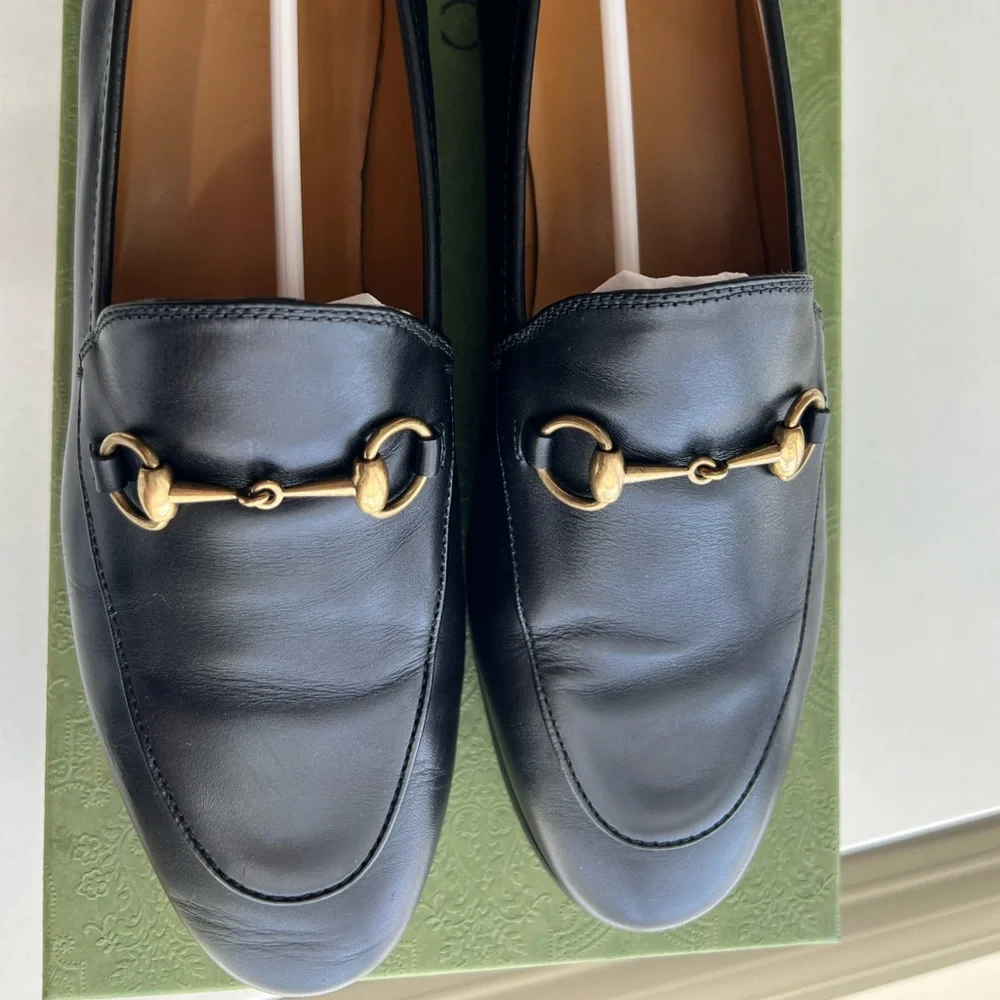 Gucci Black Leather Loafers with Gold Hardware - Picture 3 of 15